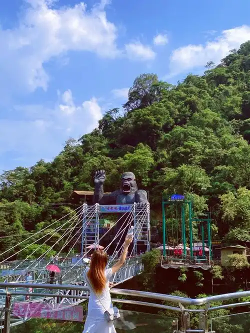 广东周边游 隐藏在深山里的佛手 网红古龙峡_拍照_周边游_景点_这个