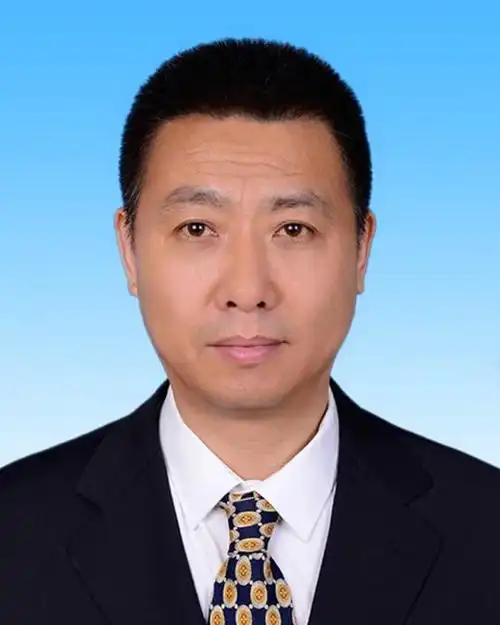 p> 石磊,男,1969年出生,汉族,北京大兴人,中央党校大学文化.