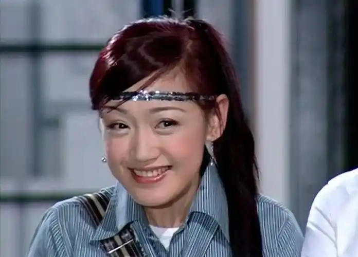 薛佳凝扮演的哈妹,更是让人眼前一亮,热爱自由,机灵古怪,善良热心.