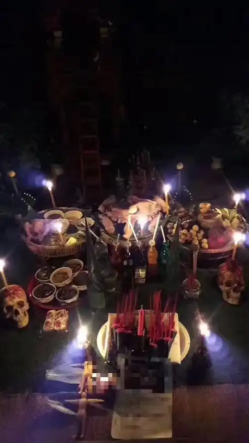 并不是所有的泰国师傅都能做情降,只有少数的师傅,能掌握这个法术