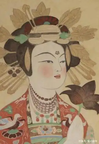 面部丰满的唐人