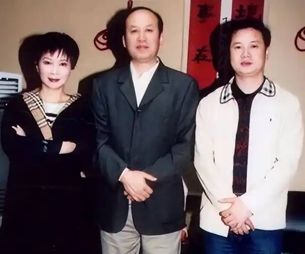 著名演员郭达:我这辈子最正确的决定,就是娶了一个平凡的妻子_蔡明