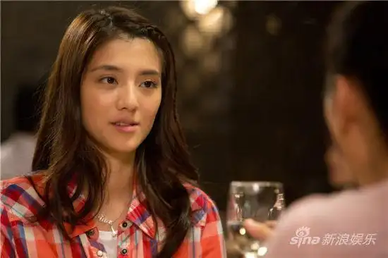 吴千语魅力出演贺芷程