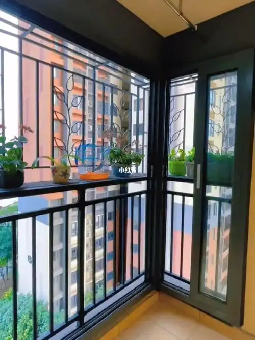 不拆护栏封阳台窗给在装修的你参考下