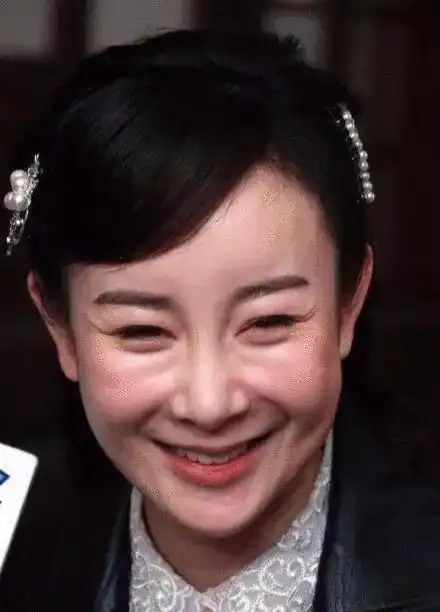 娱乐圈整容最失败的3大女星, 丑出天际都不敢多看一眼