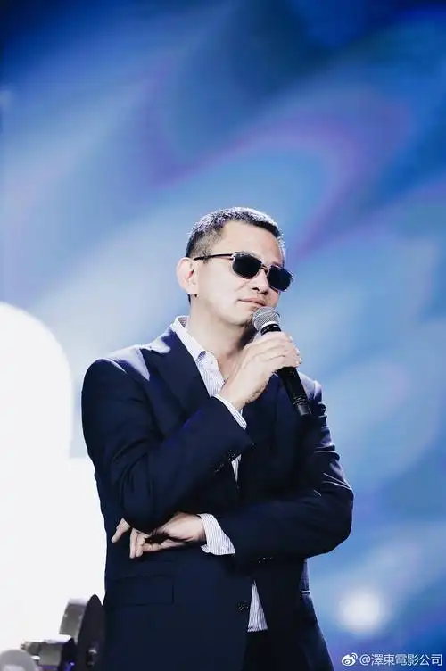 王家卫联手欢喜首映举办线上影展 亲自宣布公开遗珠镜头