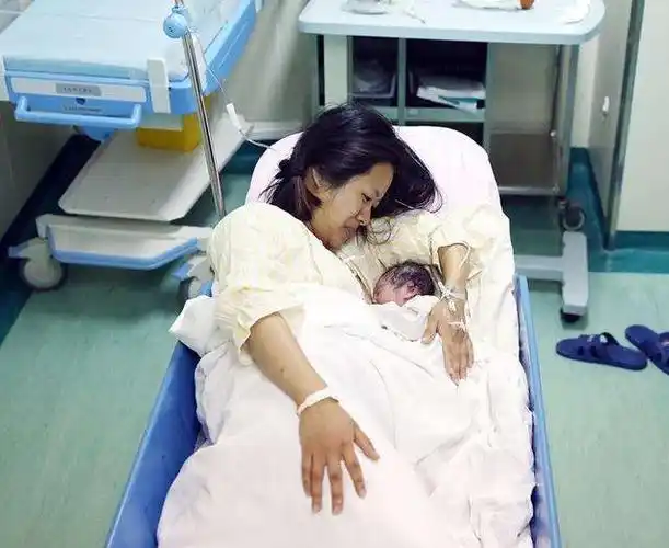 生小孩部位,生小孩全部过程-图片大观-奇异网