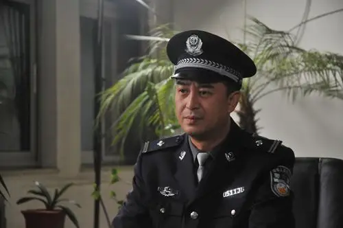 《营盘镇警事》央一将播 张嘉译演大情怀大智慧