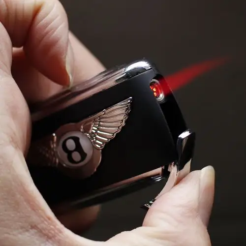 新品宾利跑车钥匙扣带 防风打火机充气豪车点烟器男士 送男友潮流