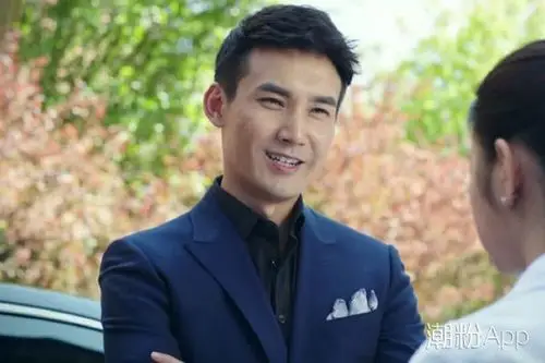 出道十多年的张铎从没传出什么绯闻,参与的影视作品不少,也不乏一些