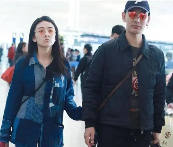 蒲巴甲梁洁官宣分手拍一部戏就多一个未婚妻男方经历很精彩