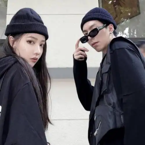 真人情侣头像超拽霸气,别羡慕别人的爱情自己幸福就好