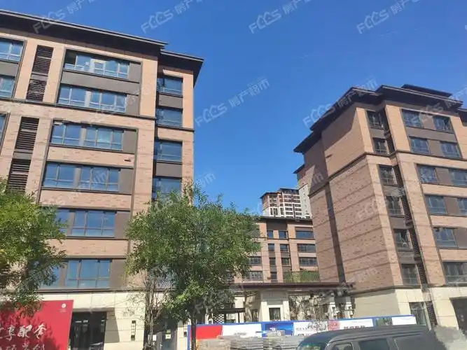 景瑞塘沽湾壹号是由房地产40强企业景瑞房地产打造的.