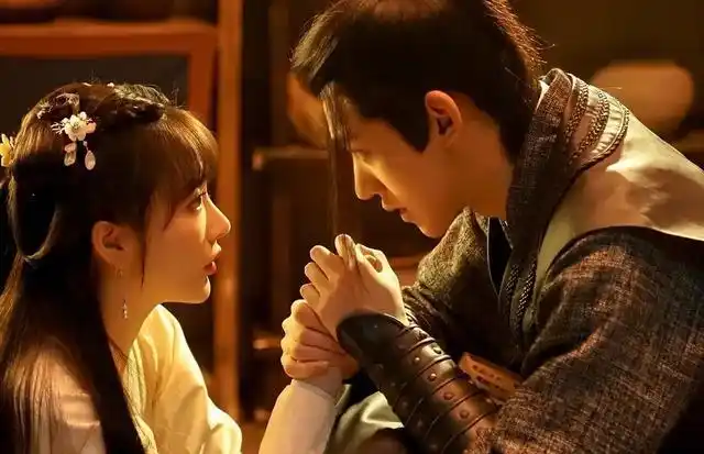 【明星古装电视剧推荐高分】开播飙升榜第一,豆瓣五星好评不断,国产