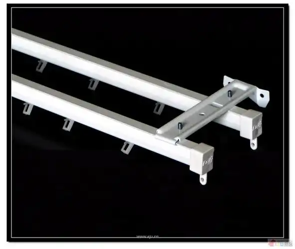 泛亚窗帘轨道厂