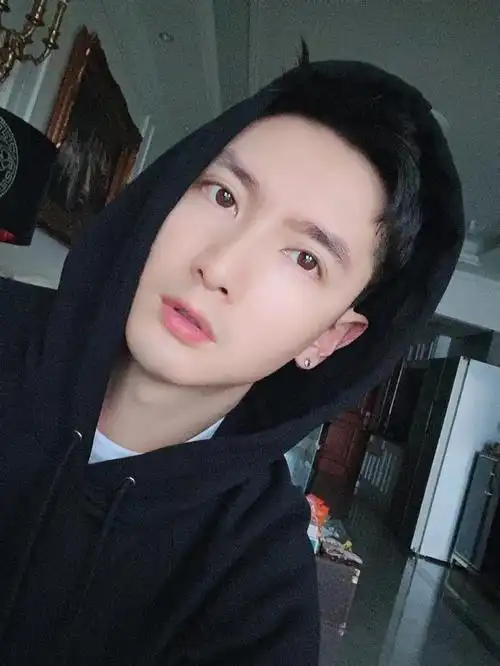 第10名:陈泽宇陈泽宇曾经是国家羽毛球青年队的队