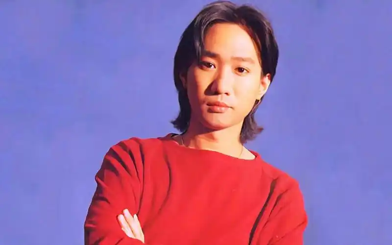 黄家驹:永恒的摇滚之魂——纪念逝世31周年