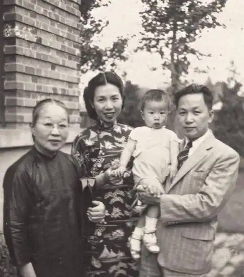 郁风黄苗子:牵手60年,忘了怎么开始,只记那天,我们庆祝钻石婚