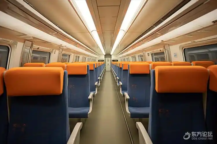 热搜第一高铁动车二等座与无座同价官方回应