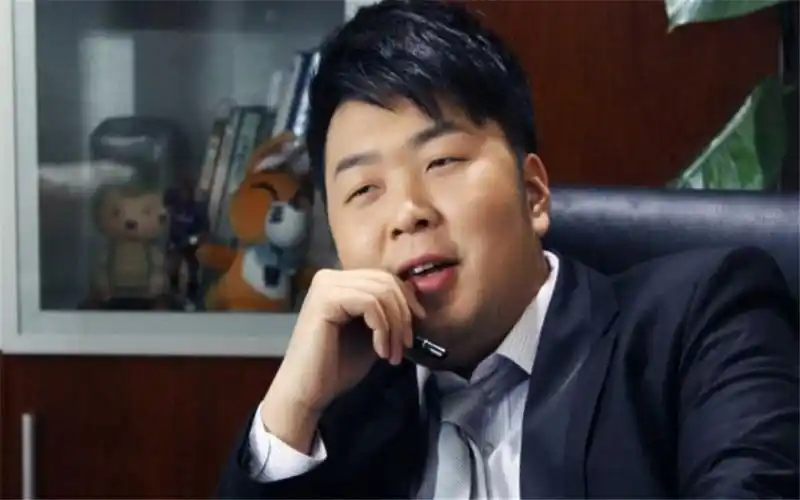 杜海涛近况:加入开心麻花演话剧,近照又瘦好多书生造型超帅气