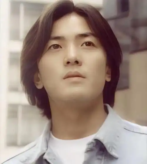 郑伊健资产过亿为何不要孩子解析丁克生活的动机与价值观