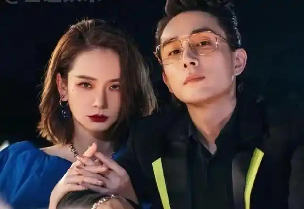 嫁给身家20亿的老公戚薇像变了一个人