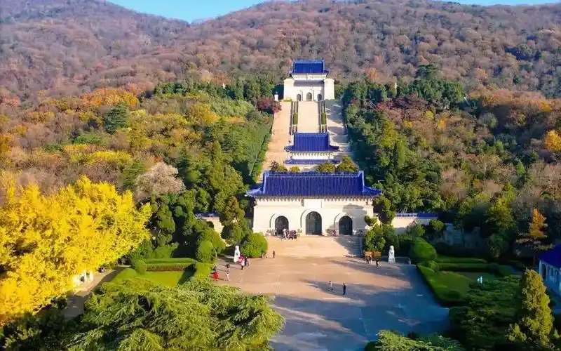 你知道南京的中山陵长长的台阶出于一位德国建筑师的提议吗?