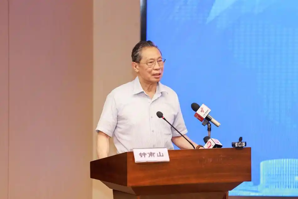 钟南山牵头研发首款国产新冠单药提供用药新选择