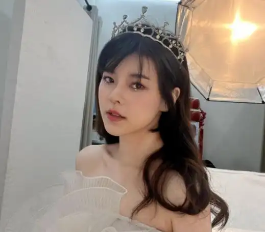 虎牙一姐沫子被爆"代言外g",发文怒怼:怨恨盗用肖像权!