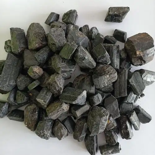 单晶体电气石原矿,晶体电气石_电气石原矿_石家庄托玛琳矿产品有限