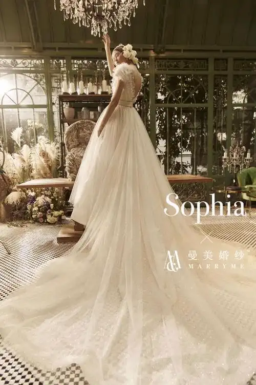 【曼美婚纱安全复工】2020新款婚纱上市,可放心预约试纱!