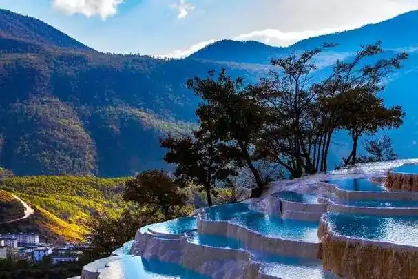 香格里拉旅游必去的十大景点(才懂得什么是人间天堂)(17)