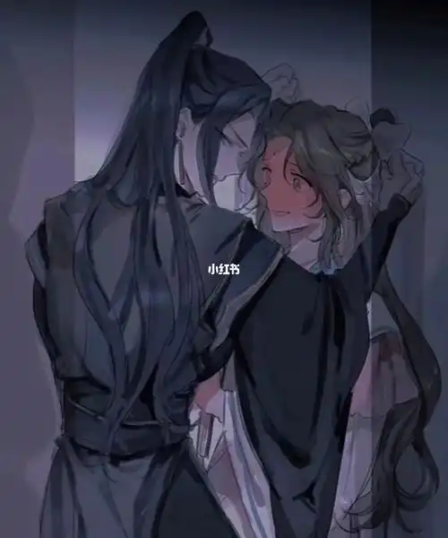 终于到了小屋,贺玄已经淋湿了,不过他也不在乎这些把师青玄放在桌上