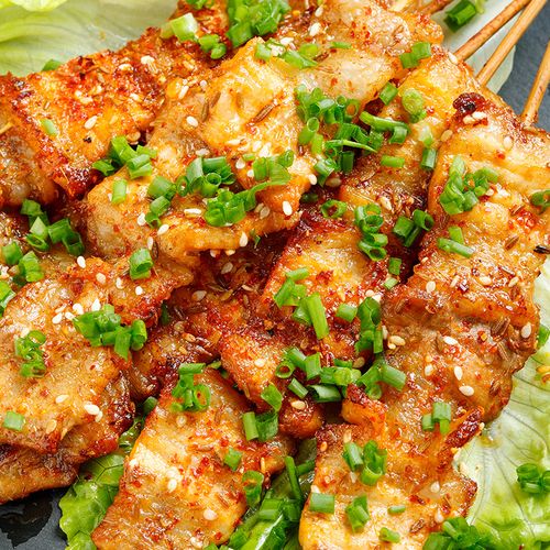 木屋烧烤香辣五花肉片串10串烧烤食材半成品户外烧烤新鲜串串食材