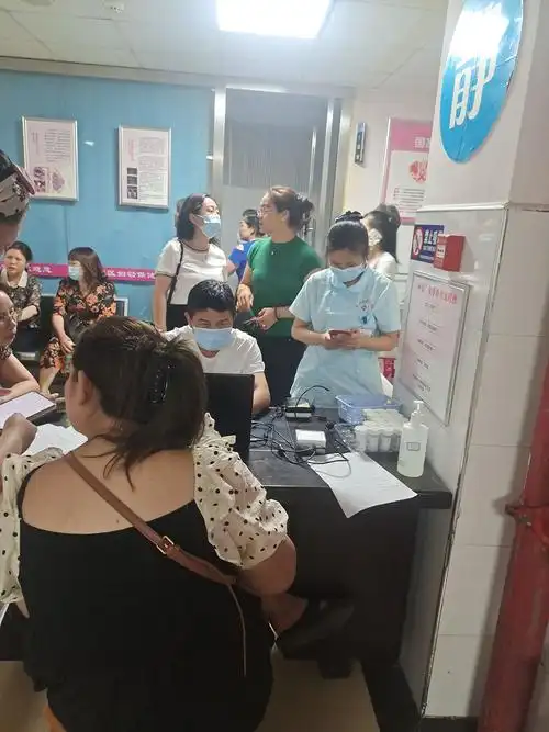 城南街道开展适龄妇女两癌筛查工作