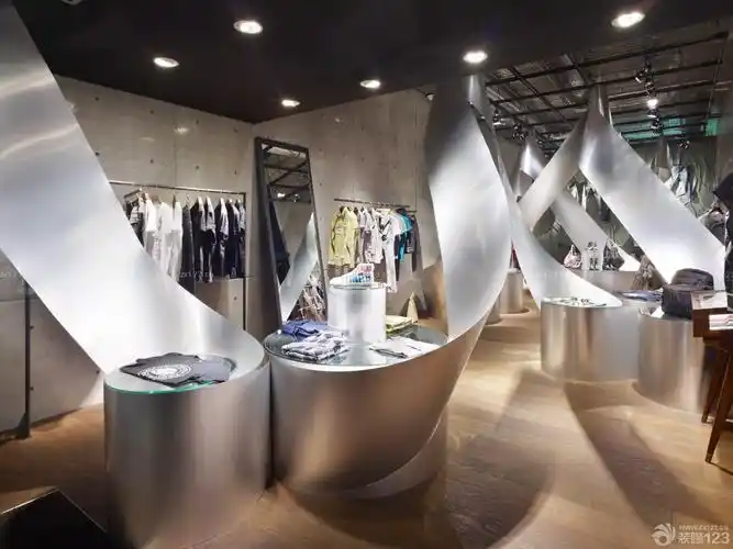 服装店面设计创意展示柜设计图片_设计456装修效果图
