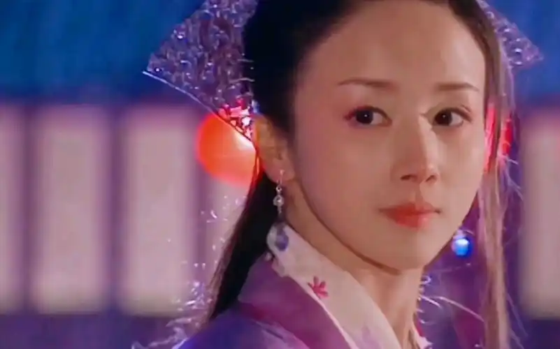 【孙菲菲】她是女侠阿九,也是皇家九公主,但为什么要遭受失去双臂的