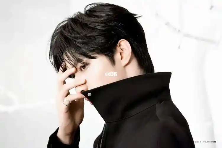 刘耀文太帅了get新壁纸