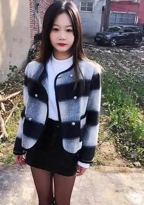 26岁农村女孩要26万彩礼,相亲30多次都失败,扬言她只考虑有钱人_小姐