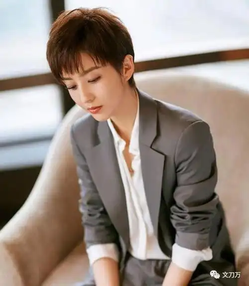 陈思成毁了佟丽娅的青春?|聂远|杨幂|陈思诚|曹曦文_网易订阅