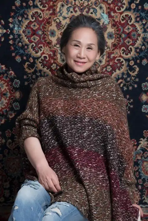 演奶奶的所有演员,《人世间》中5位老戏骨,年轻时有多美?