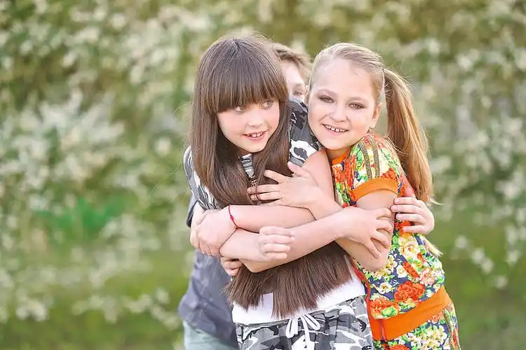 三个孩子,玩,牧场,夏天_高清图片_全景视觉