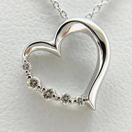 starjewelry爱心钻石项链