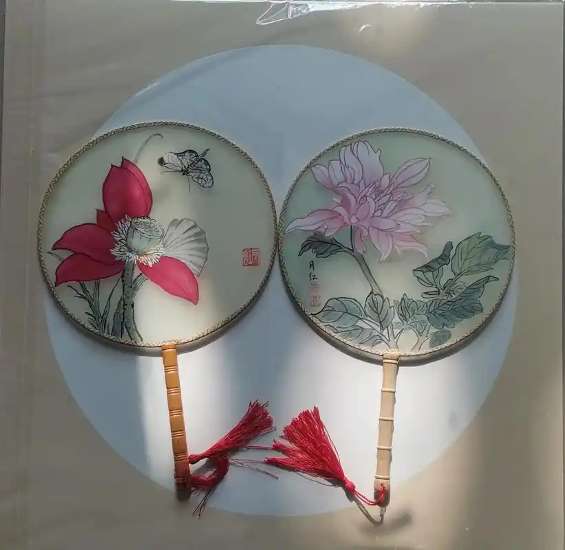 古风扇子 手绘作品 - 抖音