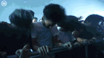 摇头蹦迪 gif 动图