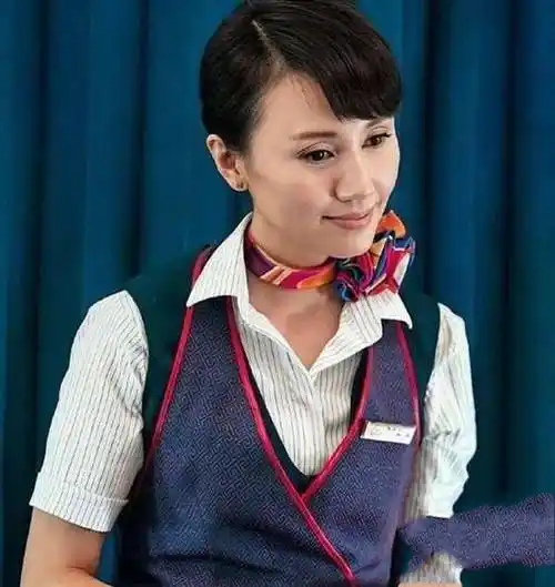 中国机长袁泉演技炸裂 中国机长袁泉饰演谁