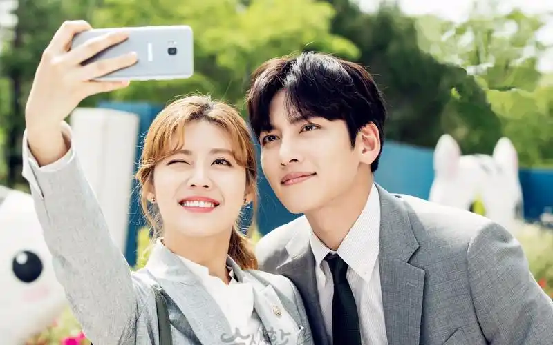 【奇怪的搭档】【池昌旭x南志铉】 hi hello_哔哩哔哩 (゜-゜)つロ