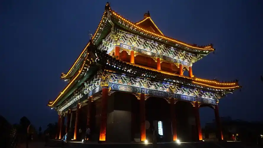 汴梁关注开封城墙景区办摄影大赛邀你一起讲述城墙故事