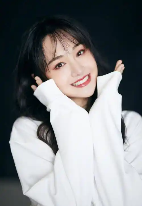 这些女明星的短发,比长发还惊艳_郭采洁_郑爽_造型