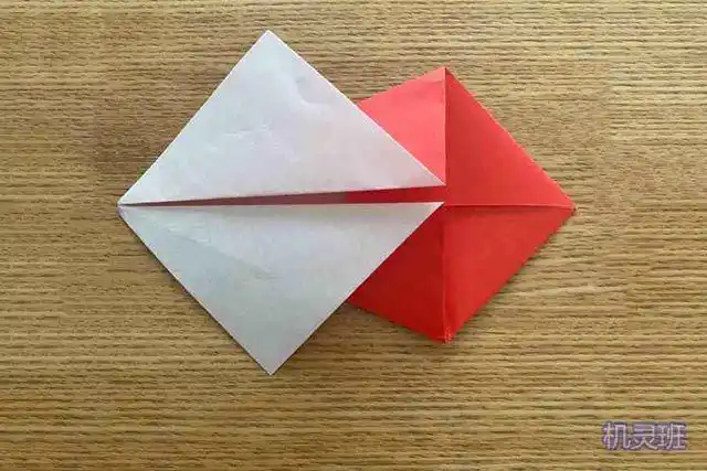 适合3到4岁幼儿简单折纸小鱼的方法(步骤图解)7